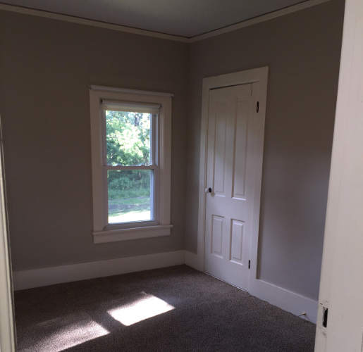 New Richland Farm House picture 7