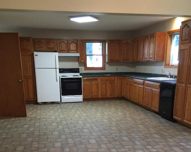 New Richland Farm House picture 1