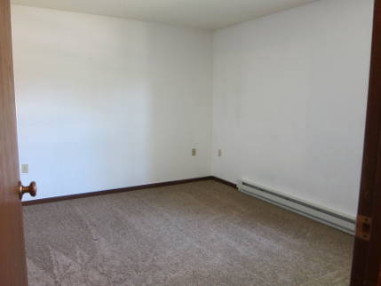 Geneva Park Apartments picture 2