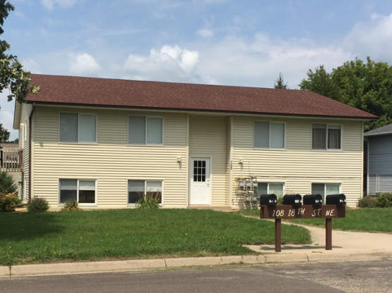 Owatonna 4 Plex picture 0